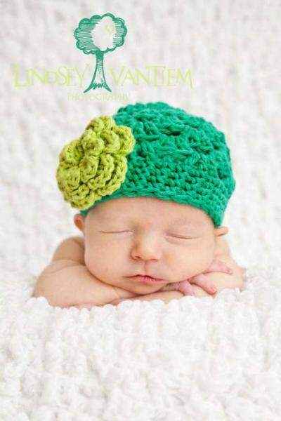 Baby Hats  Sale on Crocheted Baby Flower Hat   Lemonade Couture