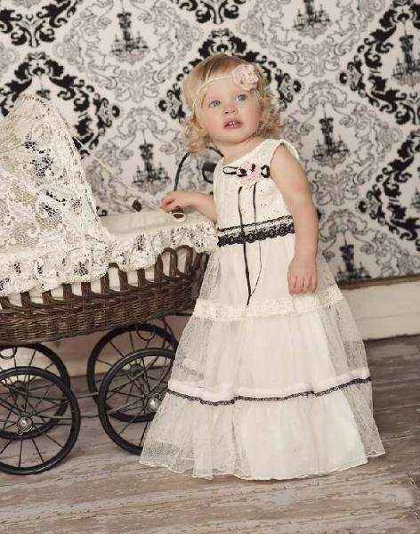 This long toddler girls dress makes a beautiful toddler dress for any party