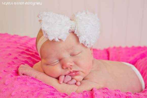 Elsie Baby Girl White Chiffon Bow Headband (American Made)